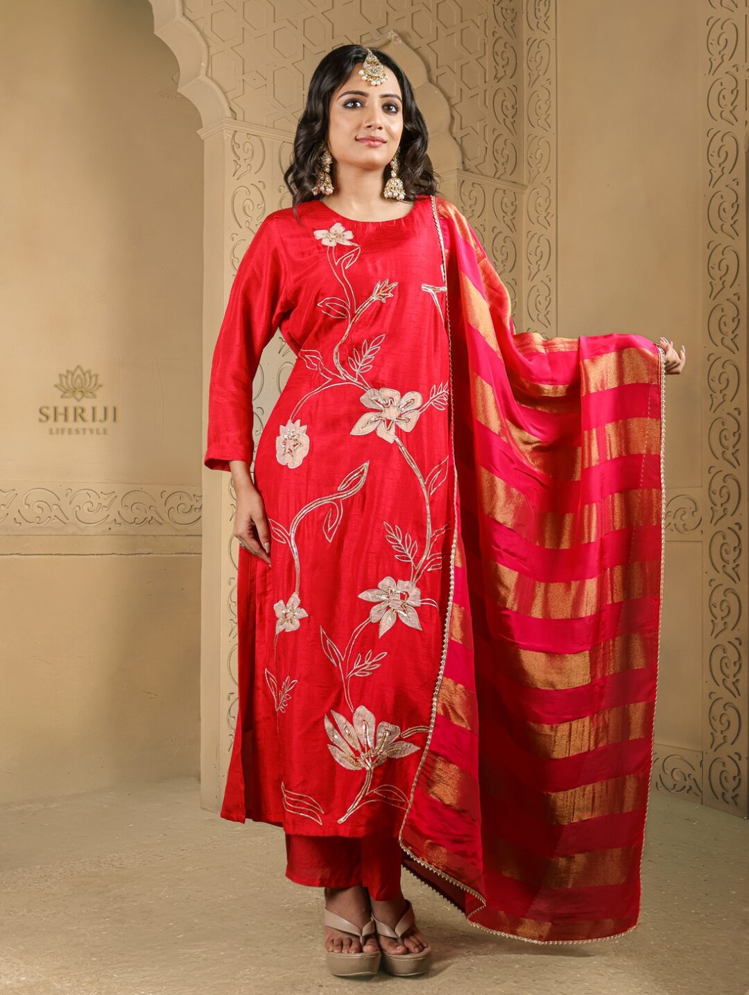 red dola silk suilt set with dupatta
