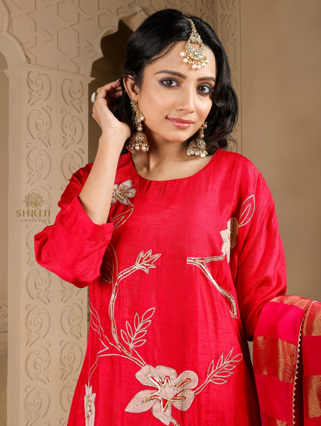 red dola silk suilt set with dupatta