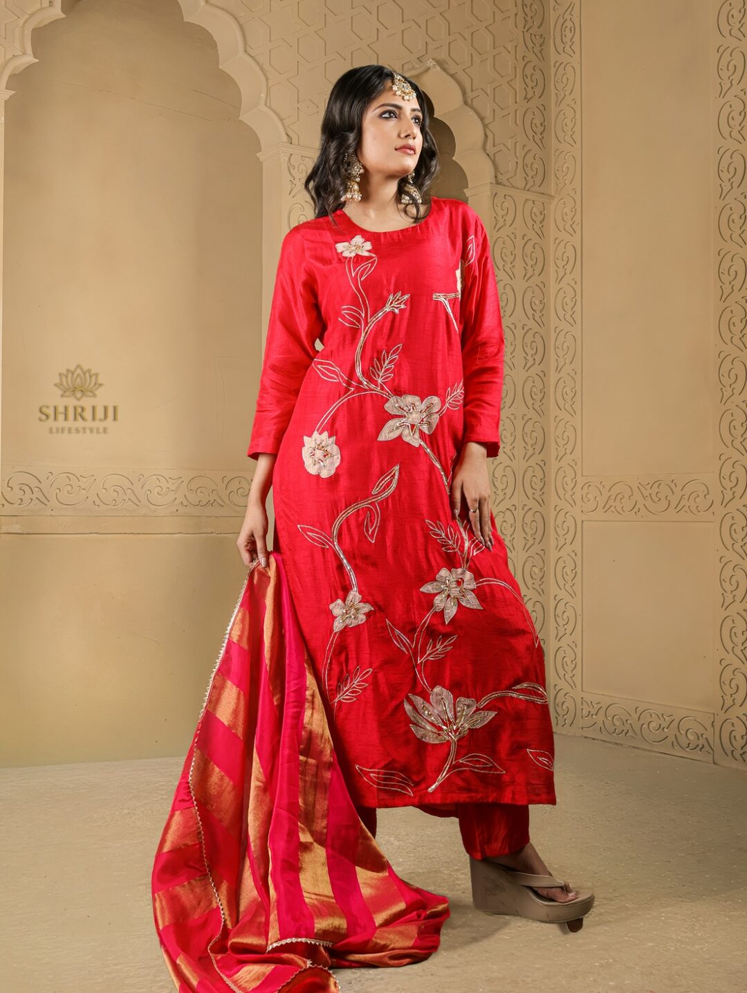 red dola silk suilt set with dupatta