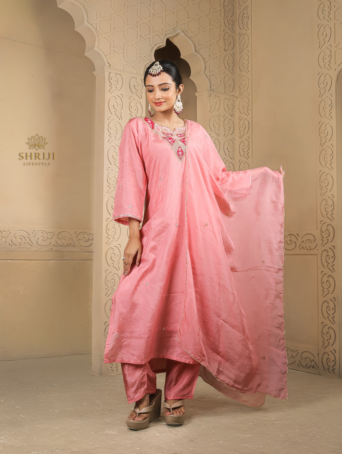 peach dola silk kurtab set with dupatta