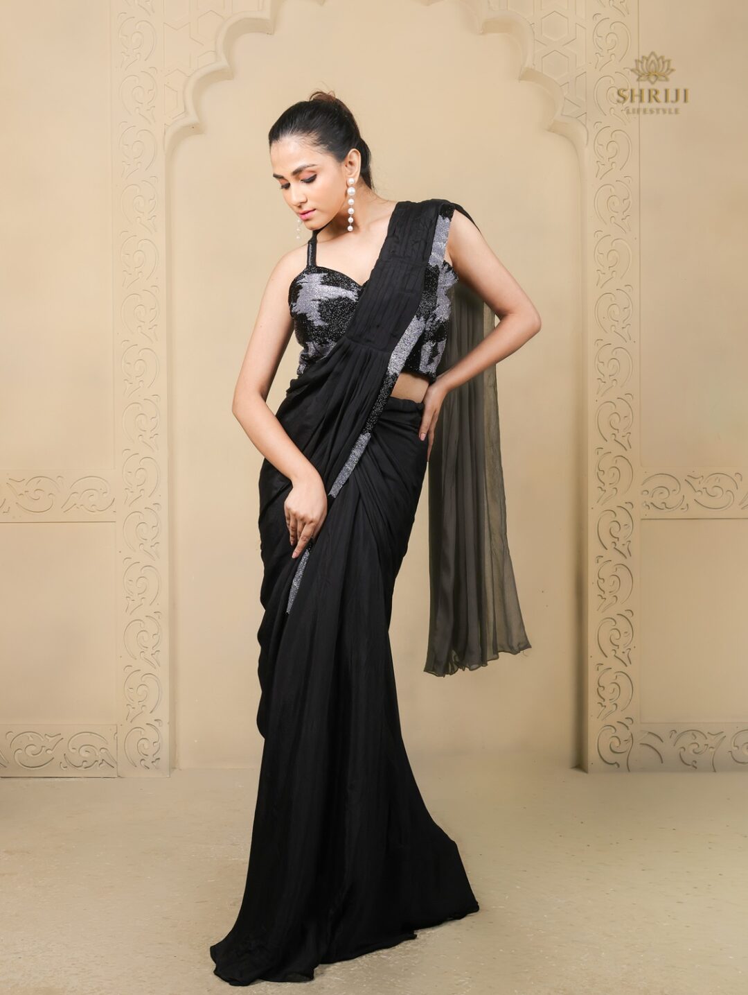 chinon black drep saree