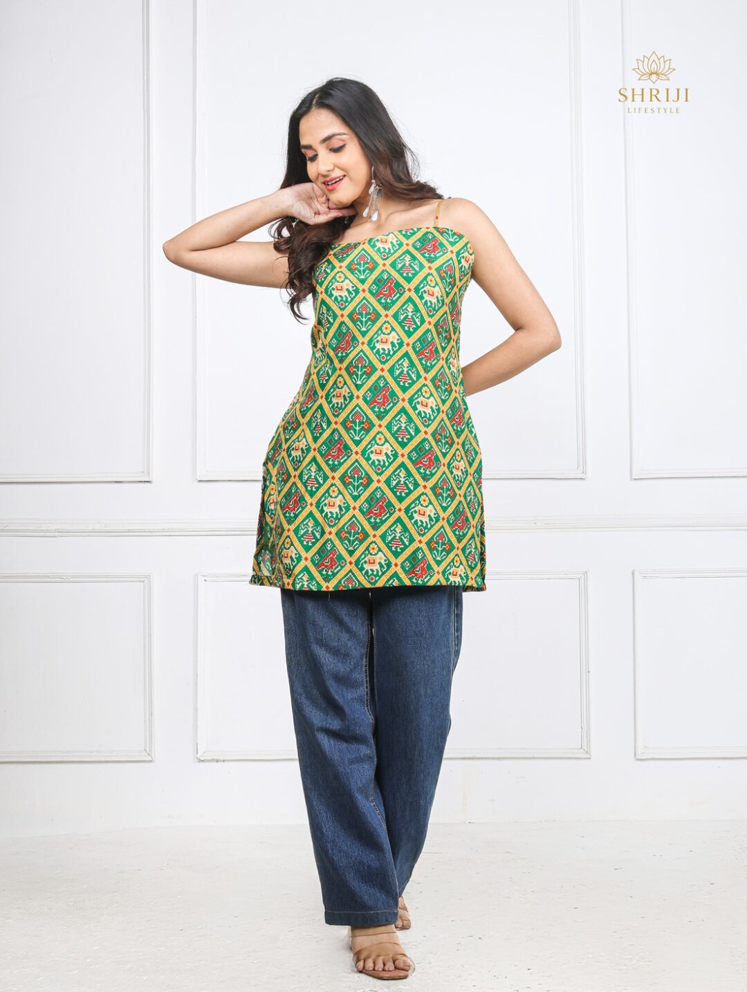 green patola print kurti